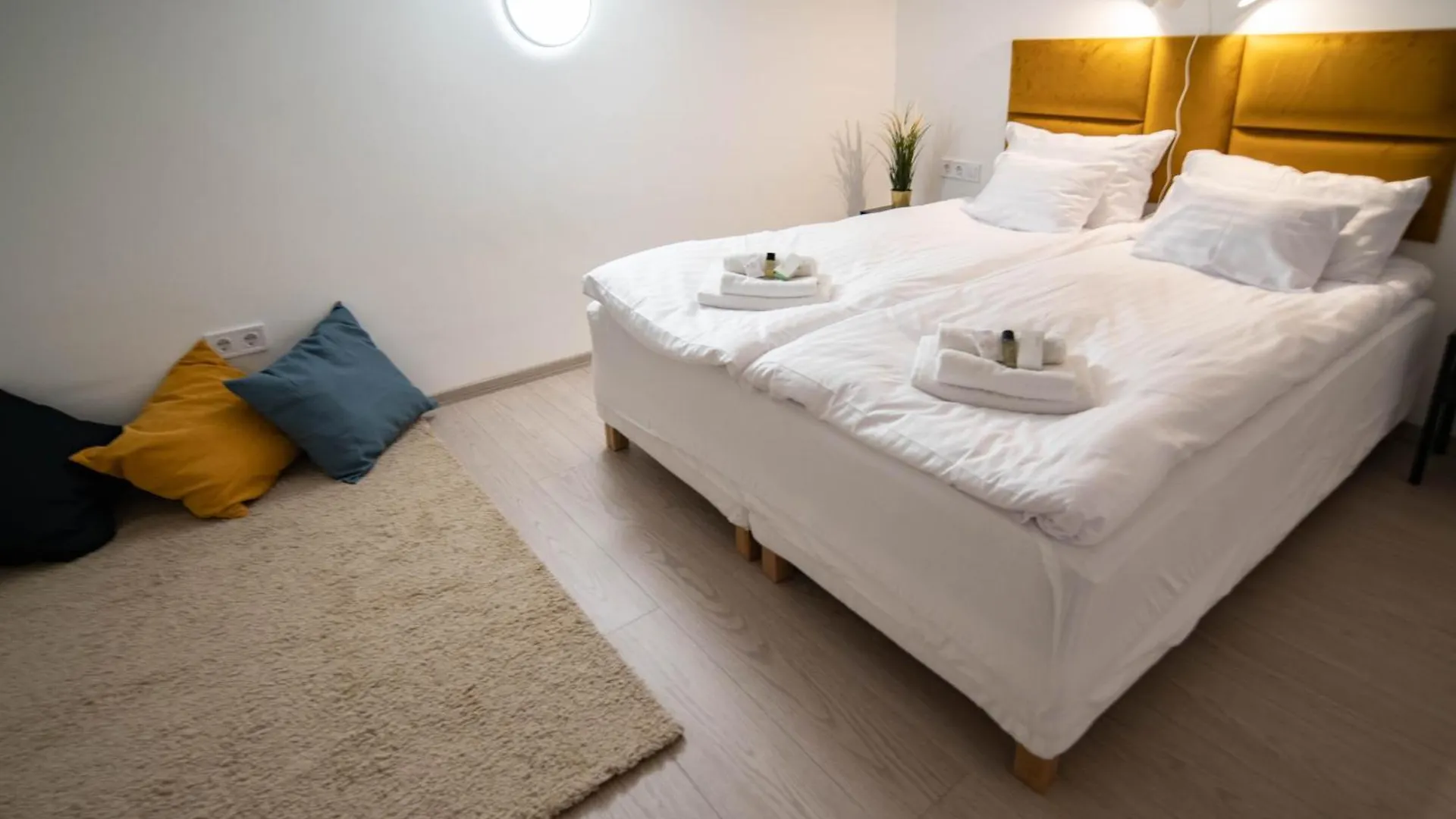 Free Parking -Corvin Palace Residence-3Bdrm,6Ppl,Wifi,Ac ブダペスト